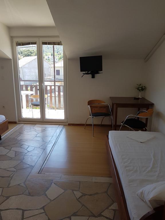 Škrip Apartments Plazibat المظهر الخارجي الصورة